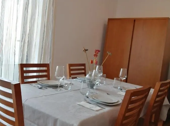 Portela - * Βιάνα ντο Καστέλο